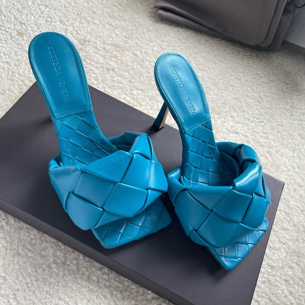 Bottega Veneta Lido Sandals